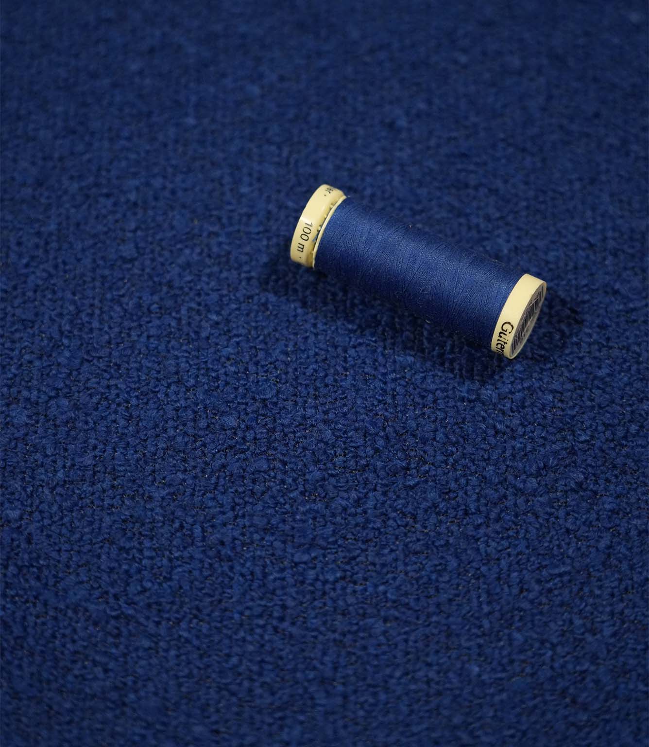 Case Boucle FR Fabric / Royal Blue