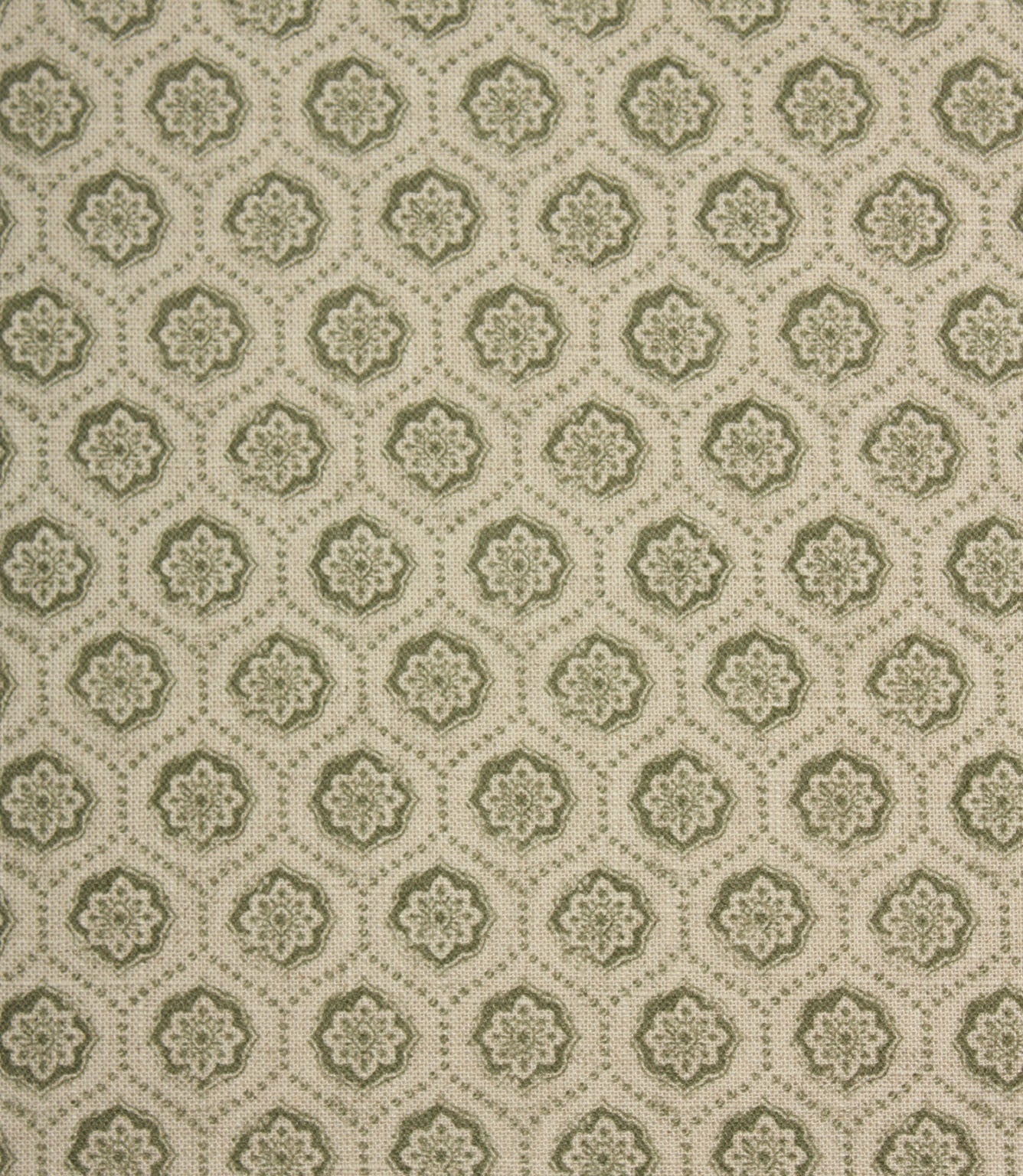 Cotswold Clover Fabric / Olive Green