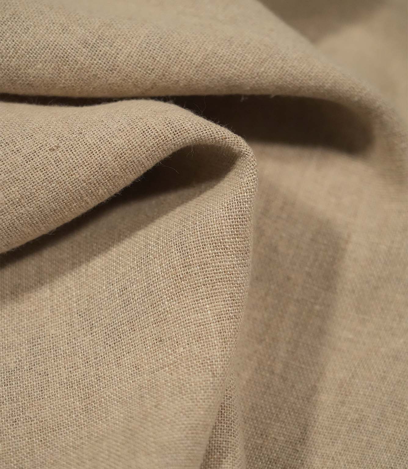 Evenlode Linen Fabric / Natural