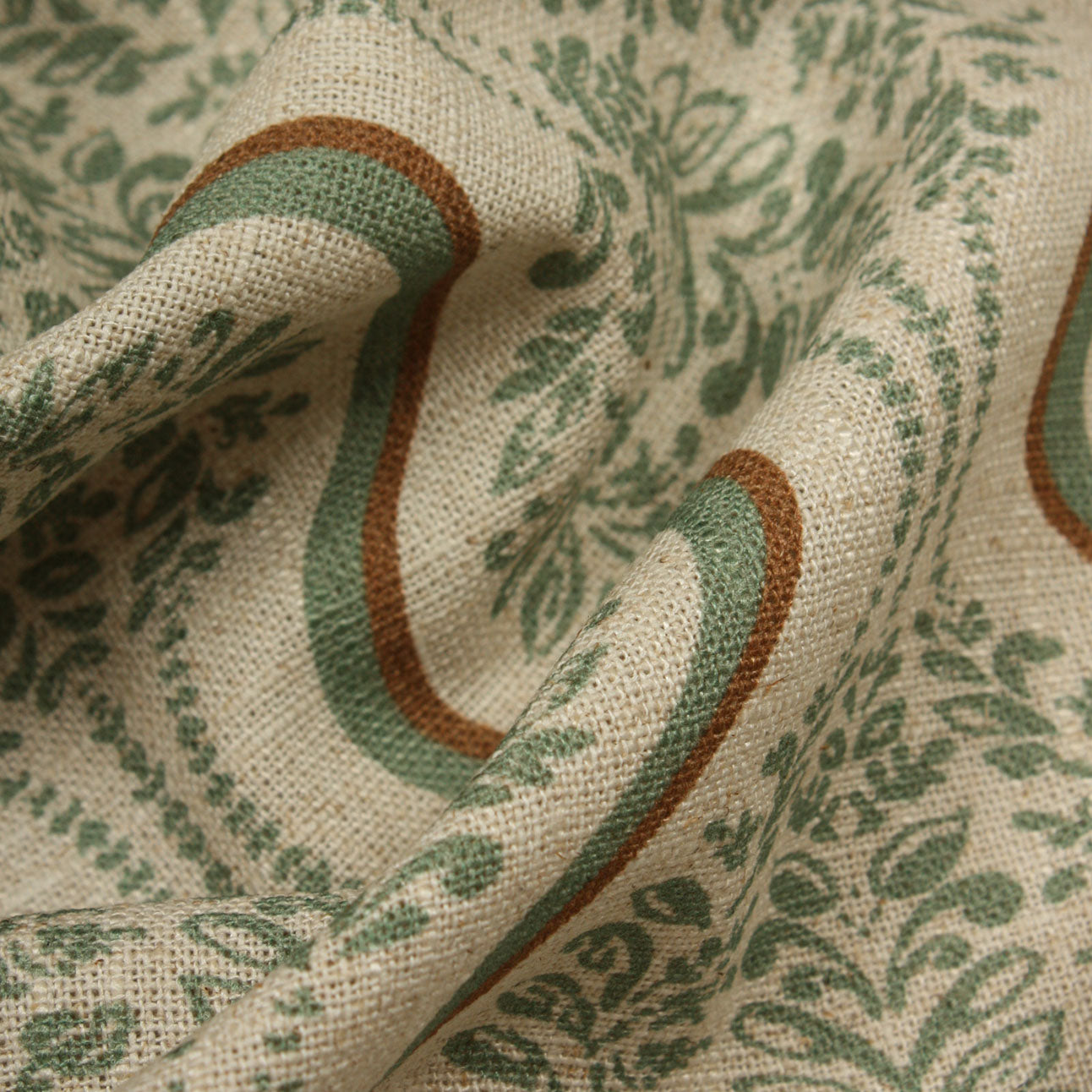 Linmere Fabric / Apple Green / Hazelnut