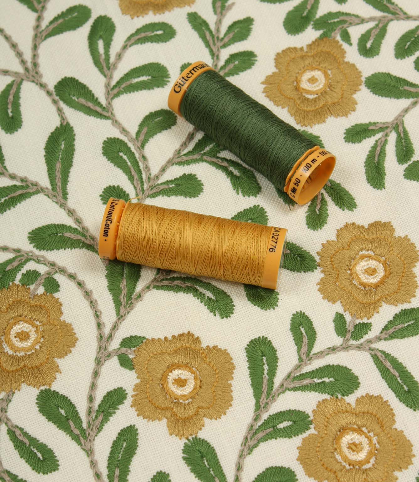 Lyndhurst Fabric / Jade