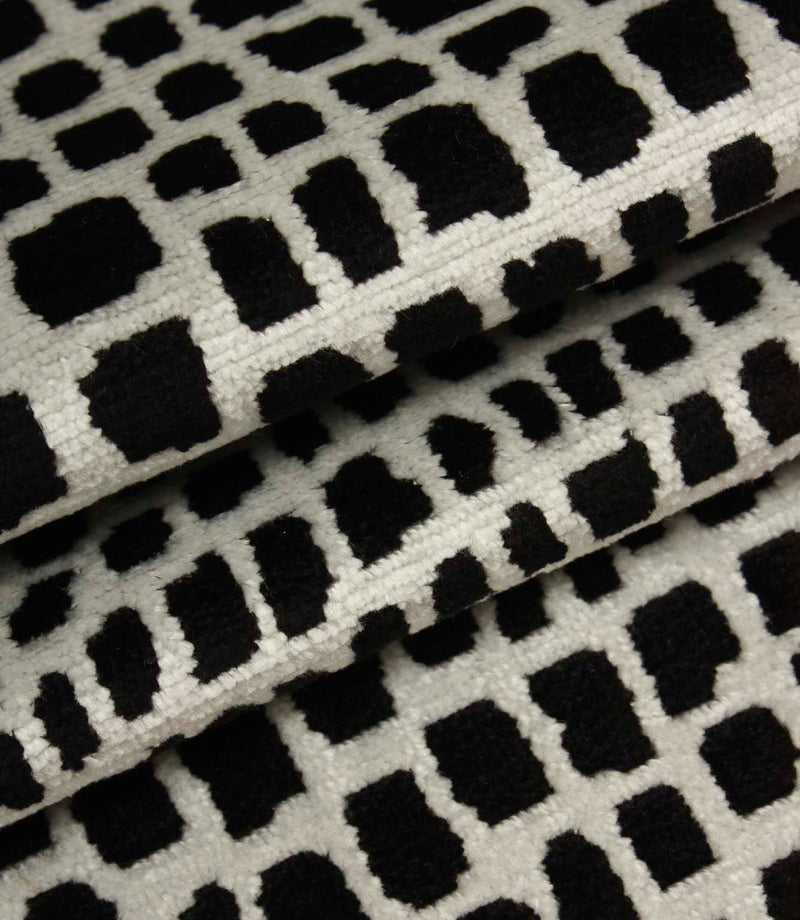 Manarola FR Fabric / Silver / Black | Just Fabrics
