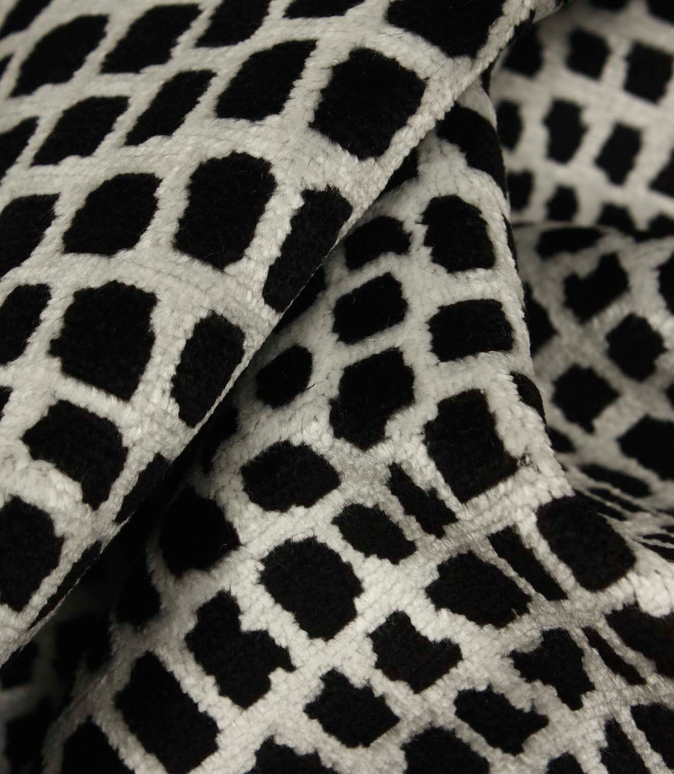 Manarola FR Fabric / Silver / Black | Just Fabrics