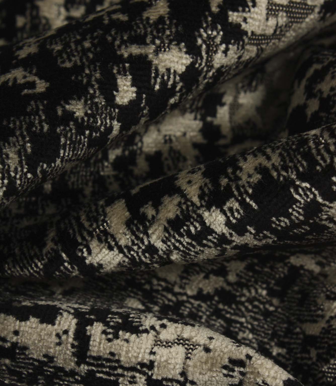 Neive FR Fabric / Noir | Just Fabrics