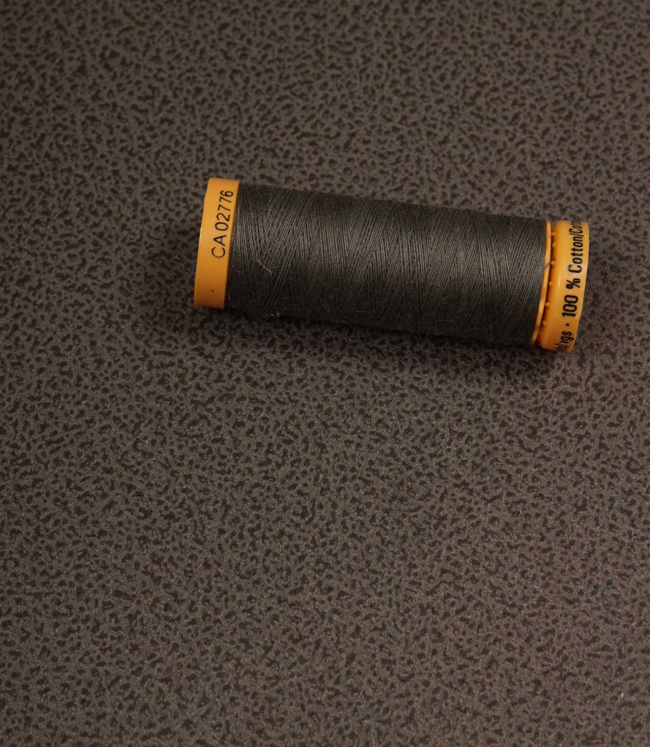 Sorrento Faux Leather FR / Granate | Just Fabrics
