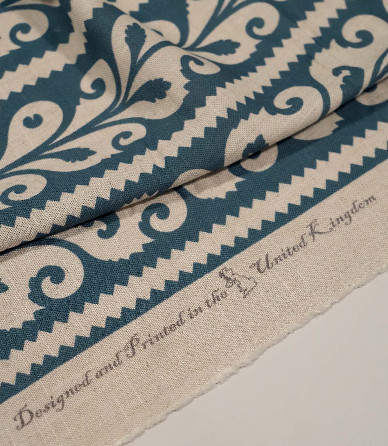 Walled Garden Fabric / Indigo