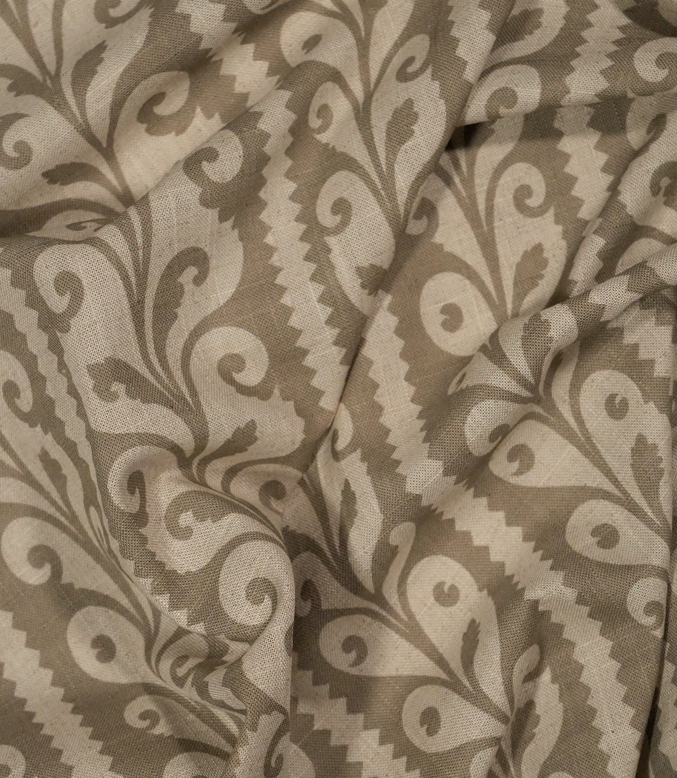 Walled Garden Fabric / Taupe Linen