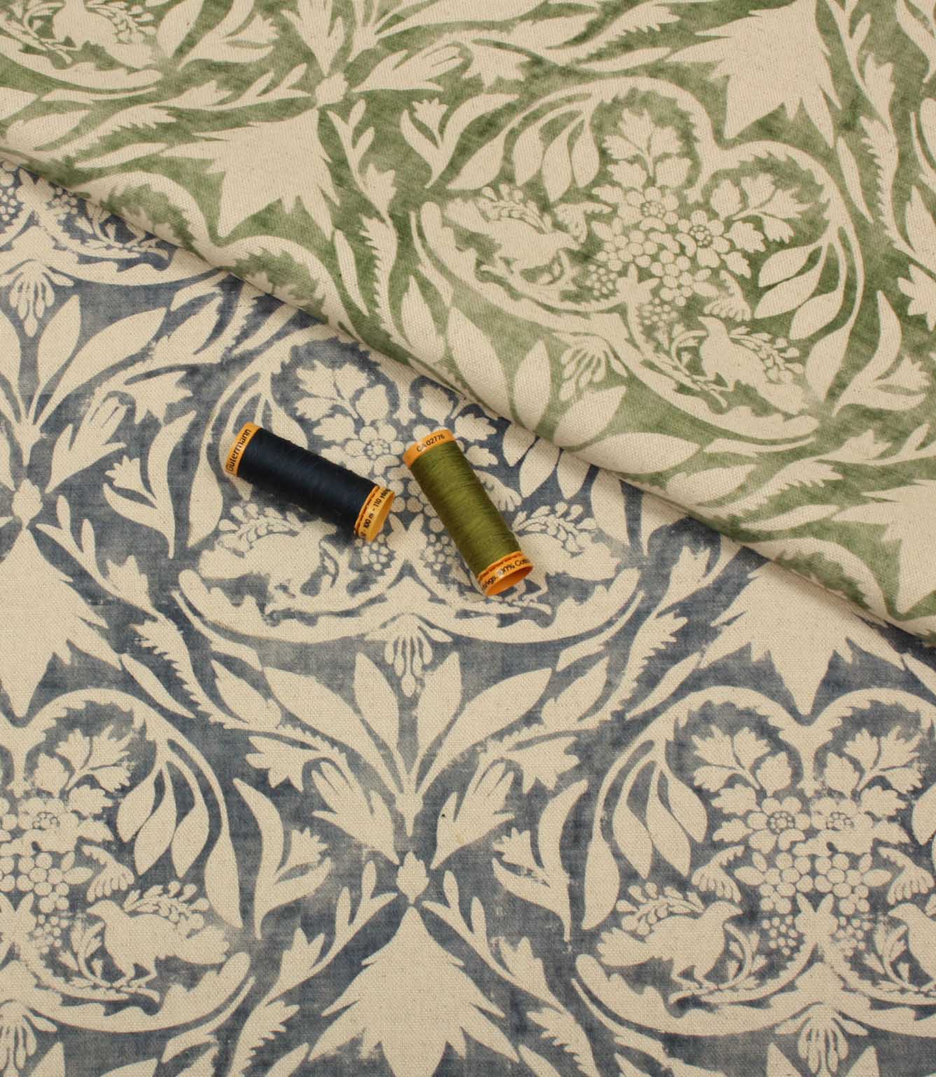 Patterned fabric with two spools of thread on top