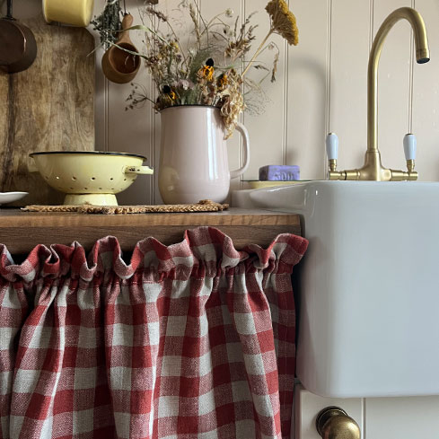 How to Make a Ruffle Top Cupboard Curtain