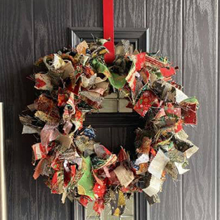 Christmas Fabric Wreaths Christmas Fabric Wreaths