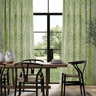 Welcome Guests to Your Dining Room Welcome Guests to Your Dining Room
