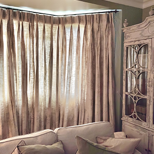 How long does it take to receive your curtain track? How long does it take to receive your curtain track?