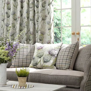 1) Embrace warm autumnal tones