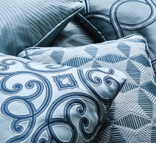 Accessorise with cushions Accessorise with cushions