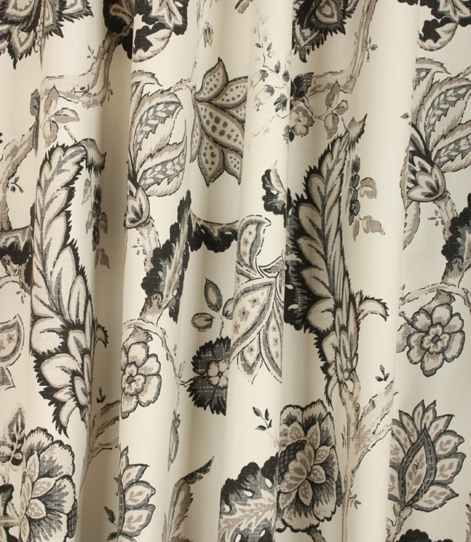 Jacobean Fabric / Black