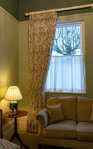 Range of bespoke made to measure curtains